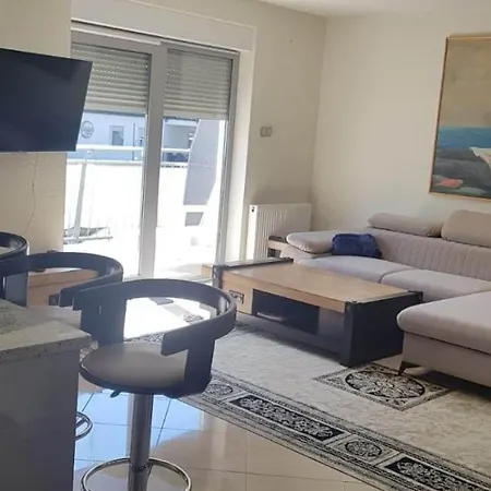 Apartment Apartament Happy - 3 Sypialnie, Basen, Tuz Przy Plazy !!! Dla Maksymalnie 8 Osob *